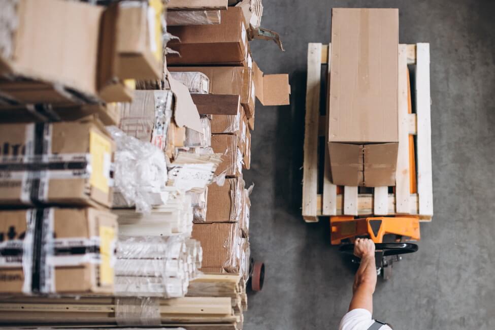COGLAS_Versand_Immer_ein_paket_voraus